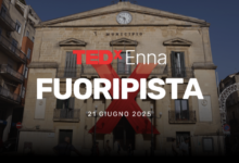 Photo of TEDxEnna ritorna il 21 giugno 2025 con “Fuoripista”